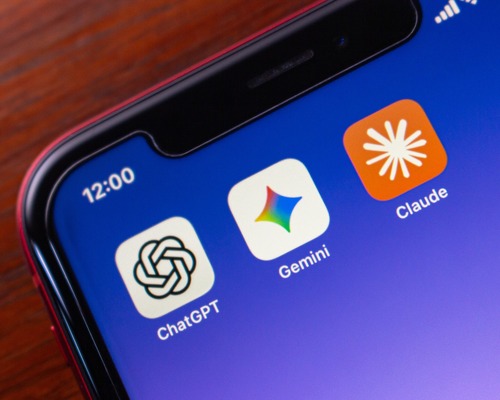 Claude erişim sorunu nedeniyle çöktü: Pentagon çekişmesi sonrası ChatGPT'yi geride bırakmıştı
