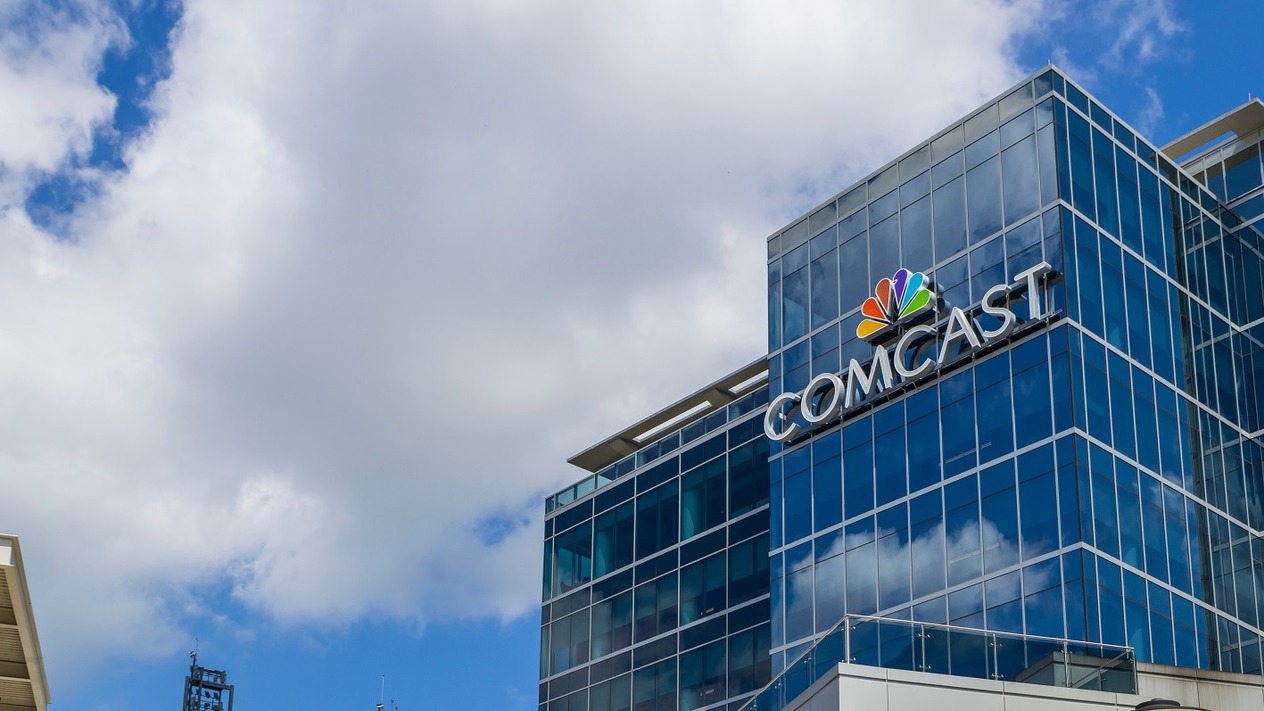 Comcast, NBCUniversal ve Sky’ı ayıracağını duyurdu
