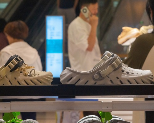 Crocs Çin'i nasıl fethetti?
