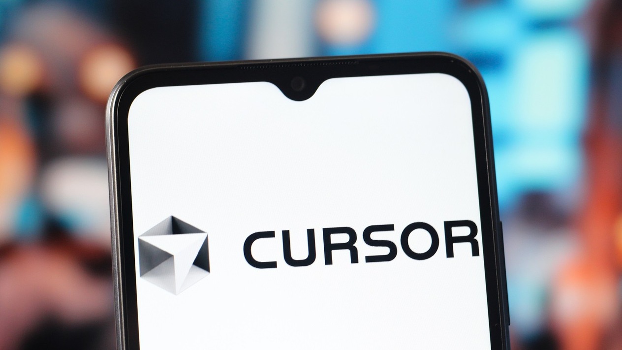 Cursor yapay zeka kodlama alanında lider olmak için rekabete hazırlanıyor