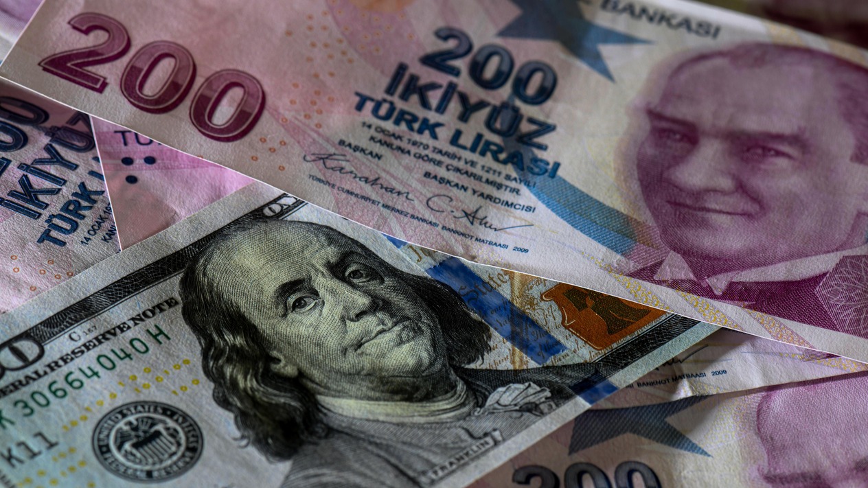 Danske Bank'tan TL için yeni kur tahmini