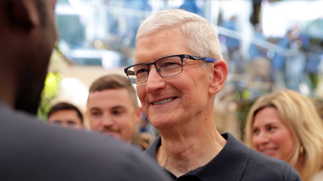 DeepSeek yapay zeka liderlerini tehdit ederken kazanan Apple oldu