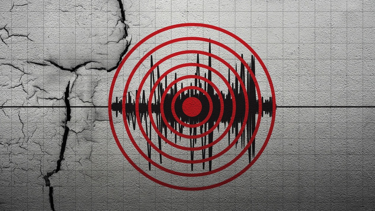 Denizli'de 5,1 büyüklüğünde korkutan deprem meydana geldi