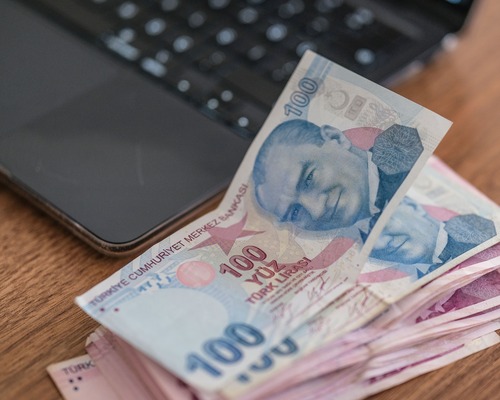 Dijital hizmet vergisi düşürülüyor