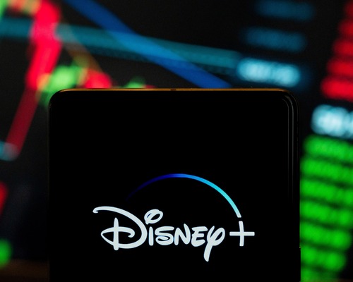 Disney'de yüzlerce çalışan için işten çıkarma kararı