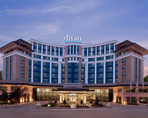 Divan Otelleri Genel Müdürü Murat Tomruk ifadeye çağrıldı, Koç Holding hisseleri sert düştü