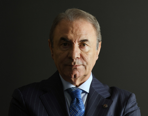 Dolar milyarderliğine giden yol