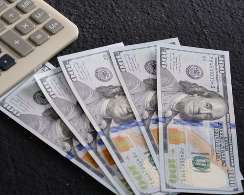 Dolar pozisyonlarındaki risk büyük bir satış dalgasını tetikleyebilir