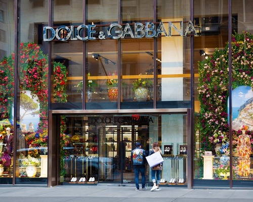 Dolce & Gabbana borç baskısı altında