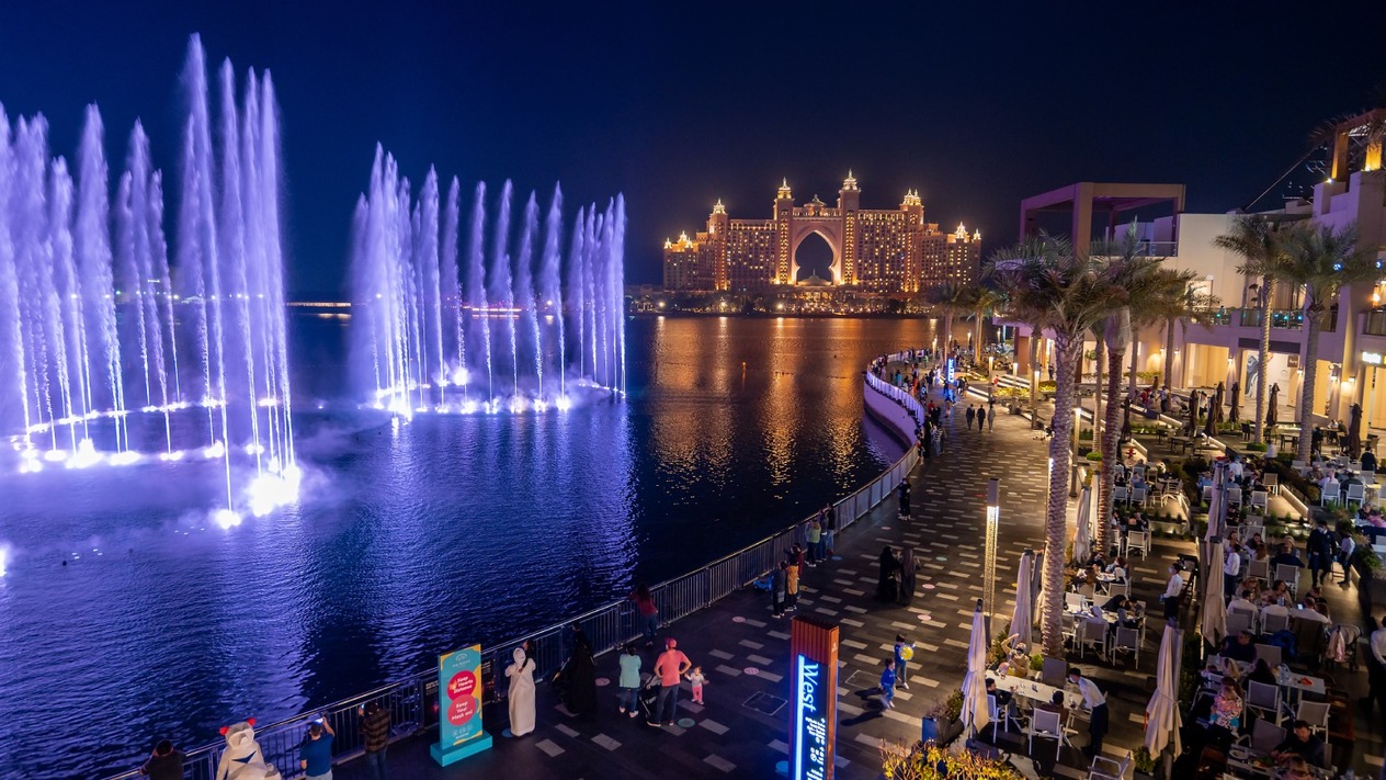 Dubai'deki en iyi beş gece brunch'ı