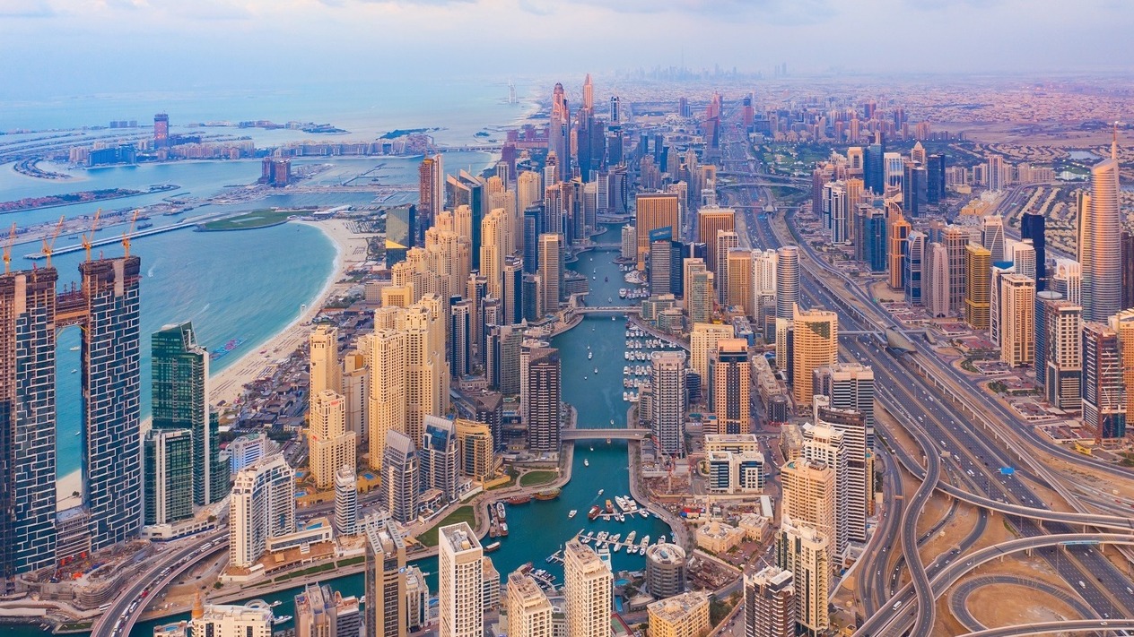 Dubai düşen turist sayısını teşviklerle artırmaya çalışıyor