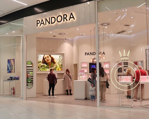 Dünyanın en büyük kuyumcusu ticaret savaşına karşı nasıl önlem alıyor?