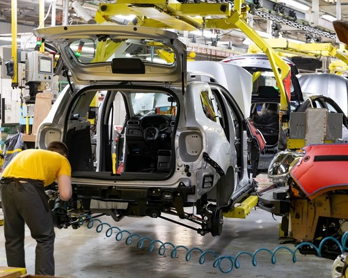 Dünyanın en büyük otomobil üreticileri yazılımda nasıl geri kaldı? 