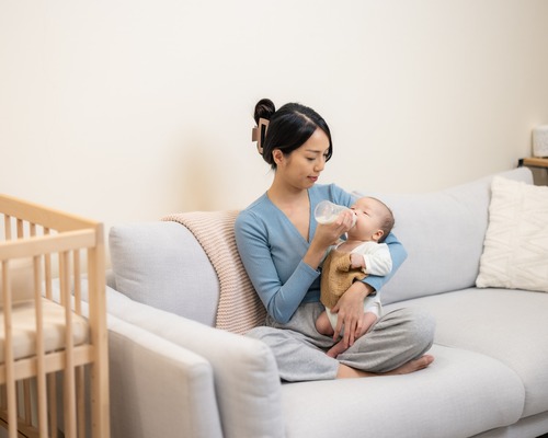 Dünyanın en hızlı yaşlanan ülkesi Güney Kore’nin doğum oranı dokuz yıl sonra ilk kez yükseldi