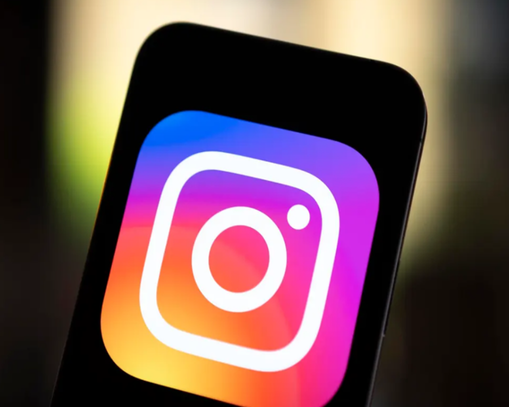 Instagram, Çocuk Güvenliği İçin Yeni 'Cinsel Şantaj' Korumalarını Tanıttı 