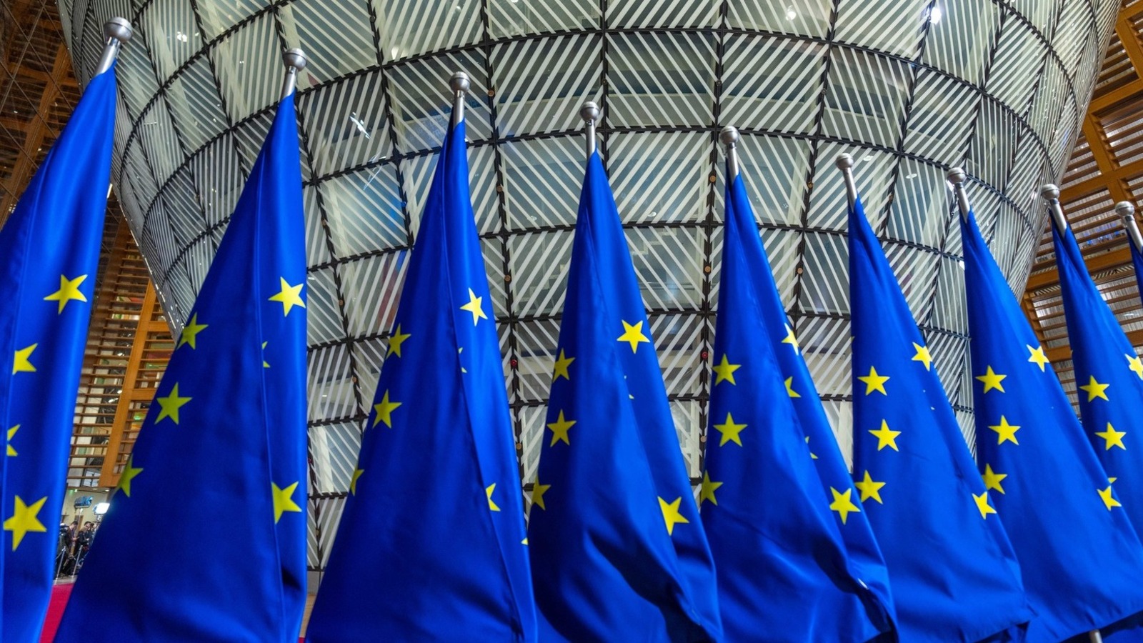 ECB'nin faiz hamlesi 2011 tartışmalarını yeniden gündeme taş