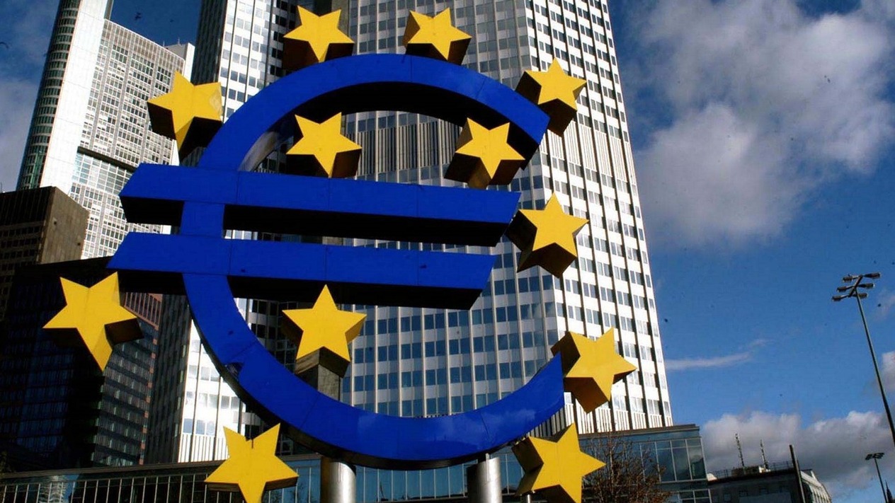 ECB üç temel politika faizini 25 baz puan düşürdü