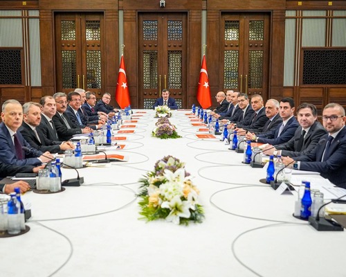 EKK: Küresel ticaretteki gücü arttırmayı hedefliyoruz