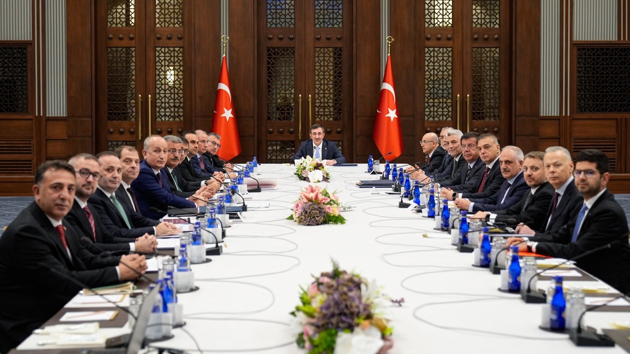 Ekonomide sürdürülebilir büyüme adımları netleşti