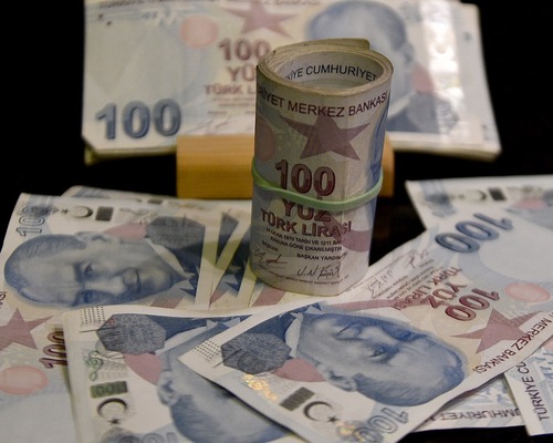 Ekonomistlerin kasım ayı cari açık beklentisi belli oldu: 3 milyar doları aşabilir