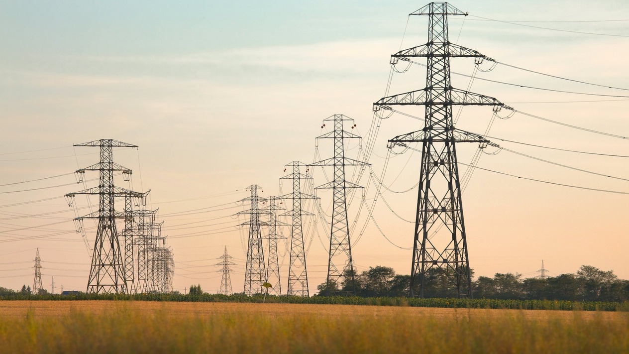 Elektrik ve doğal gaza zam gelecek mi? Bakan Bayraktar 1 Nisan'ı işaret etti