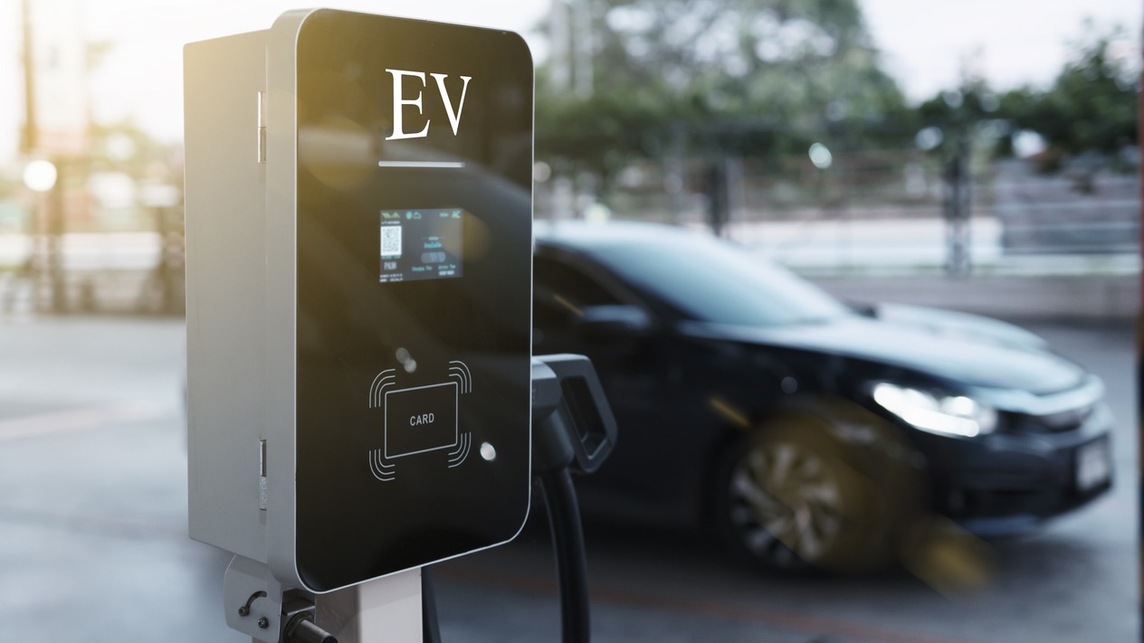 Elektrikli araçlar günde 2,3 milyon varil petrol kullanımını önledi