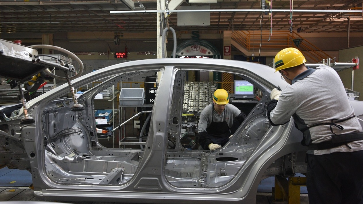 Elektrikli rekabet Honda’yı geri çekiyor: Fabrikalar kapanıyor