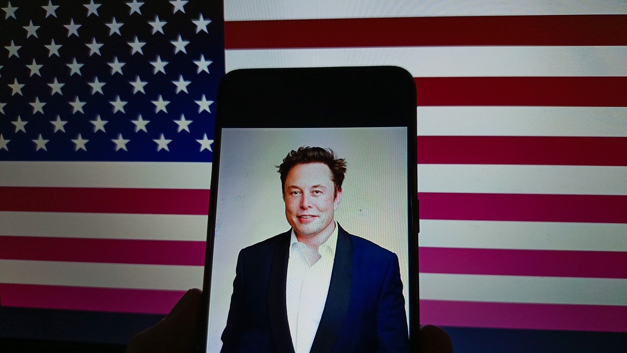 Elon Musk Amerika Partisi’ni kurduğunu açıkladı