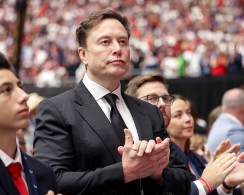 Elon Musk’ı SpaceX trilyoner yapacak