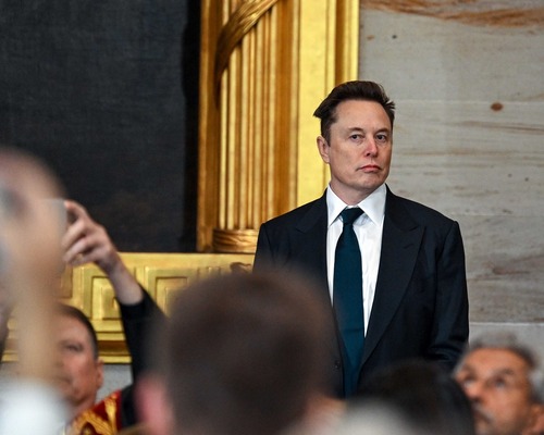 Elon Musk’ın Intel ile çip üretimi planı ne kadar gerçekçi?