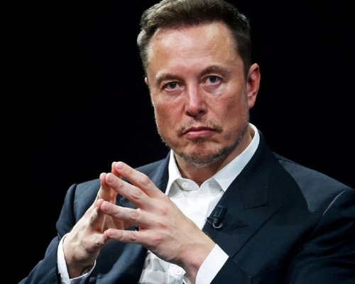 Elon Musk’ın serveti bir buçuk ayda yarıya indi