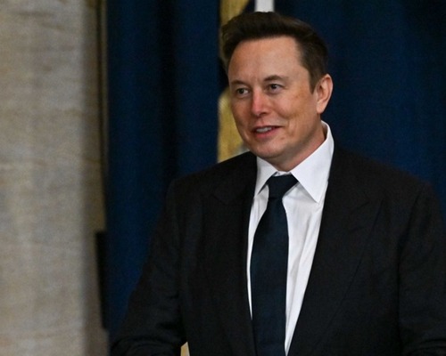 Elon Musk’tan SpaceX’in halka arz iddialarına yeşil ışık