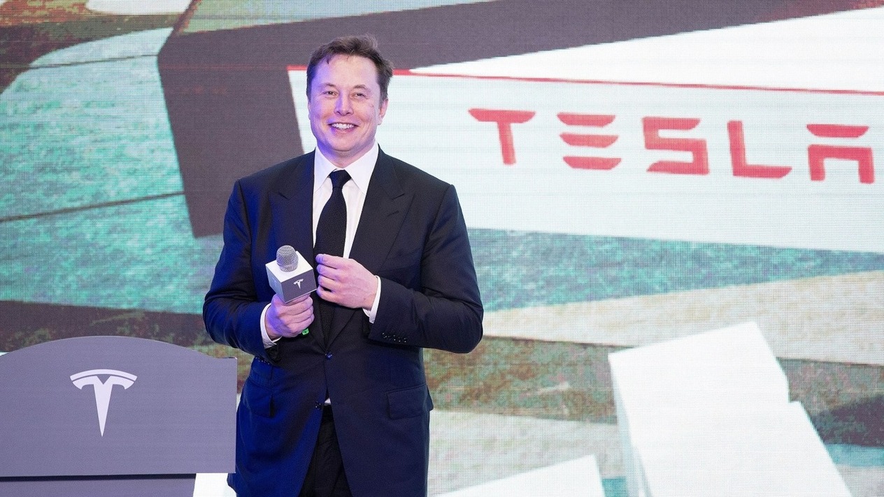 Elon Musk’tan Tesla-SpaceX iddialarına yanıt: Şirketler birleşecek mi?