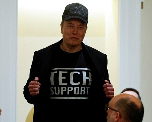 Elon Musk Trump'ın ilk kabine toplantısına katıldı