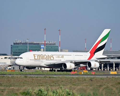 Emirates ve Qatar Airways’in büyük sınavı: Savaş en kârlı havayolu şirketlerini vurdu