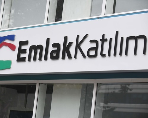 Emlak Katılım üç şirketin devri için Rekabet Kurumuna başvurdu
