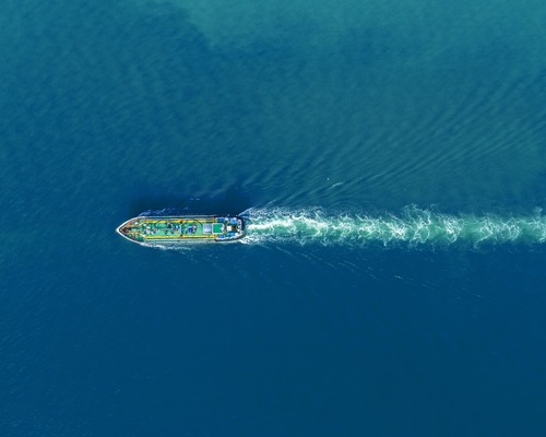 Enerji şokundan finansal kırılmaya: Petrodoların sınavı ve Petro-Yuan’ın yükselen gerçekliği