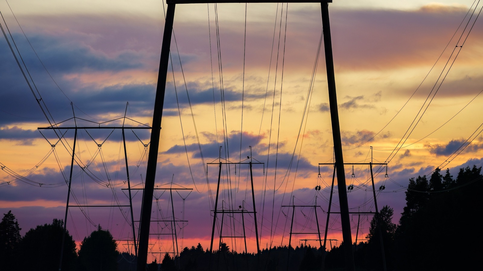 EPDK açıkladı: Elektrik ve doğalgaza yüzde 25 zam geldi