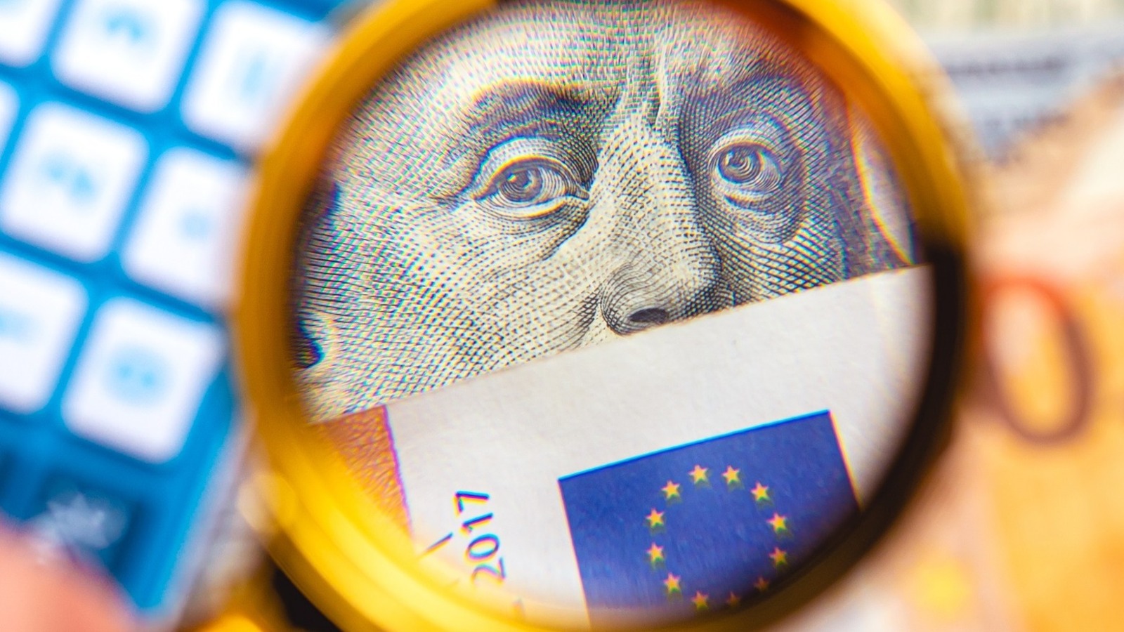 Euro’nun küresel güç olma mücadelesi