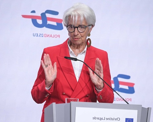 Euro rallisi ECB için faydadan zarara dönüşür mü?