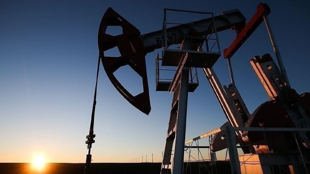 ExxonMobil ile Chevron'un kârında düşüş