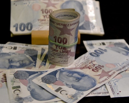 Eylülde cari denge 1,1 milyar dolar fazla verdi