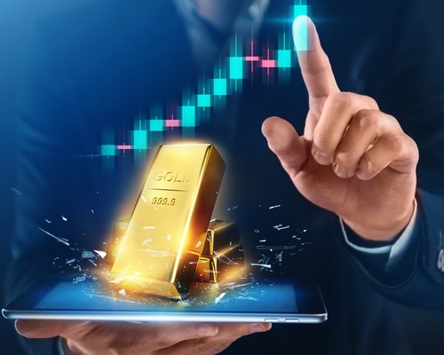 Fed beklentileri değişti, altın yeniden yükselişe geçti