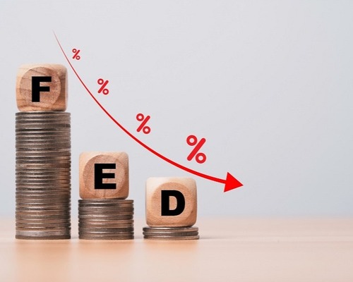 Fed'den faiz indirimi bekleniyor: Şahin mesajlarla gelen bir hamle