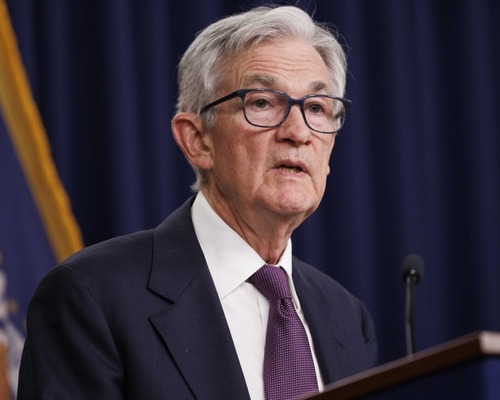 Fed faizleri sabit tuttu, Powell tarife etkisini geçici olarak değerlendirdi