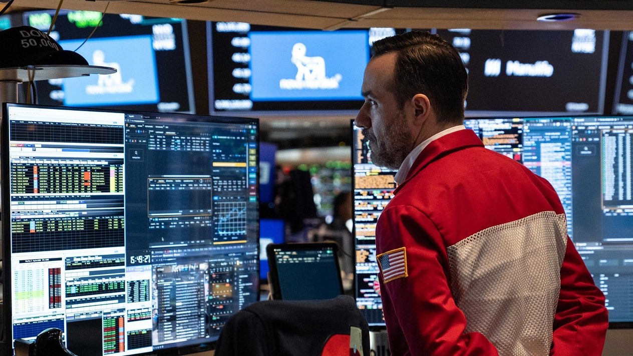 Fed kararı etkisi: Dow Jones endeksi yılın en kötü gününü yaşadı