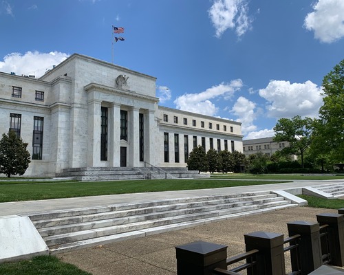 Fed yılın ilk faiz kararını açıkladı