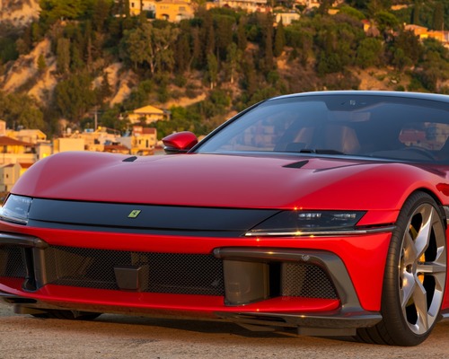 Ferrari 12Cilindri Spider: V12 motorun mirası, modern teknolojinin zirvesiyle buluşuyor