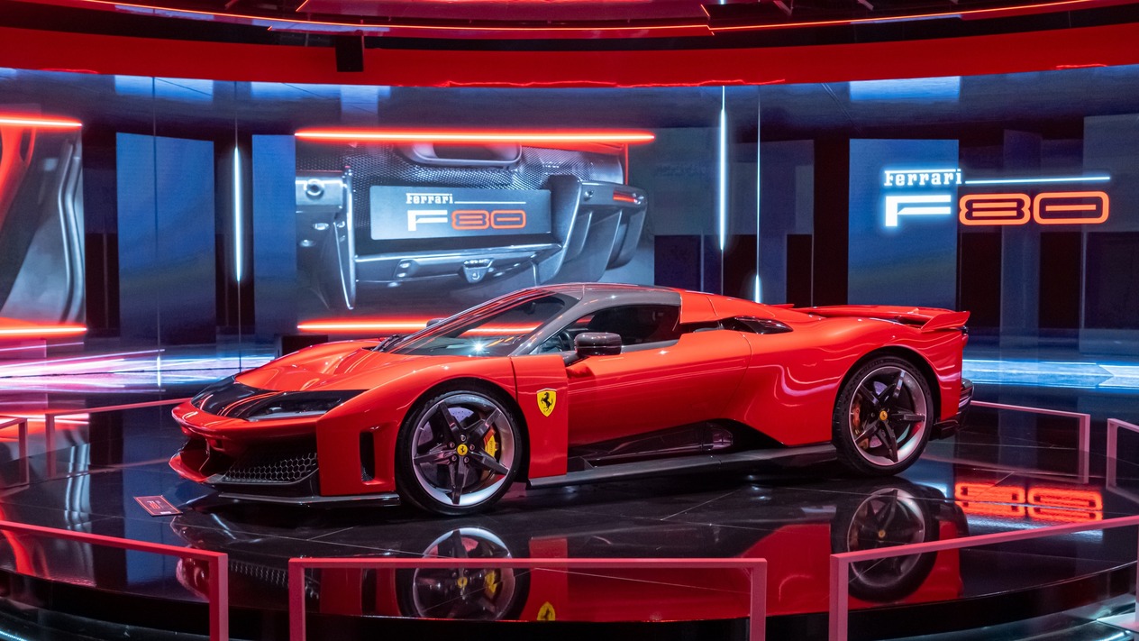 Ferrari'nin müşteri kitlesi gençleşiyor: CEO'ya göre yeni alıcıların yüzde 40'ı 40 yaş altı