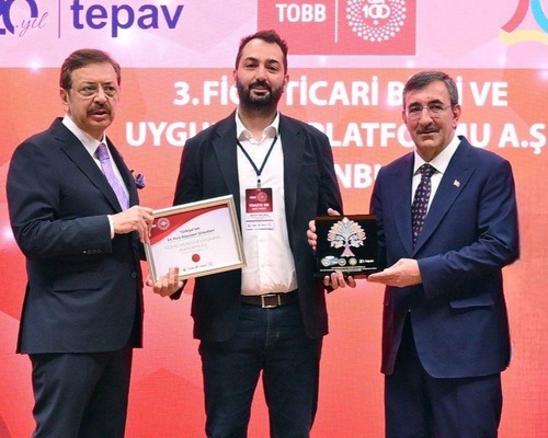 Forbes Girişim 50 listesindeki Figopara, Türkiye 100 listesinde ilk 3’e girdi